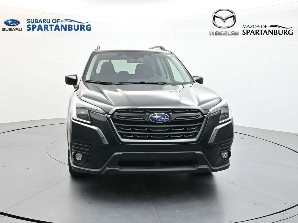 2024 Subaru Forester Premium's photo
