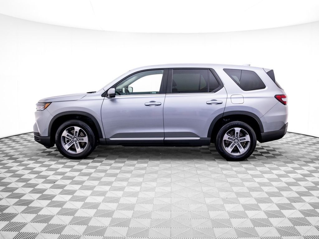 Certified Used 2025 Lunar Silver Metallic Honda AWD EX-L image 2