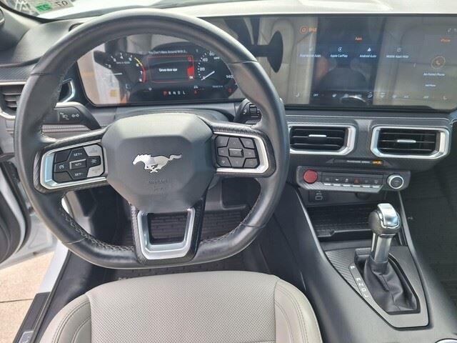 Used 2024 Oxford White Ford EcoBoost Premium image 23