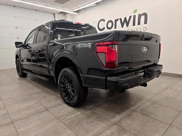 New 2026 Agate Black Metallic Ford XLT image 4