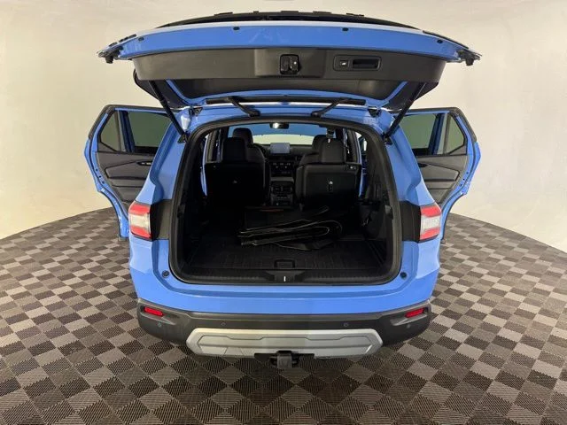 Used 2025 Blue Honda TrailSport image 16