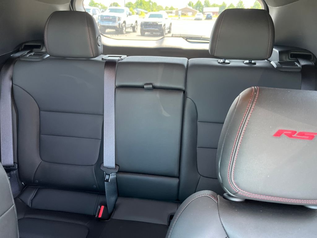 Used 2025 Gray Chevrolet RS image 13