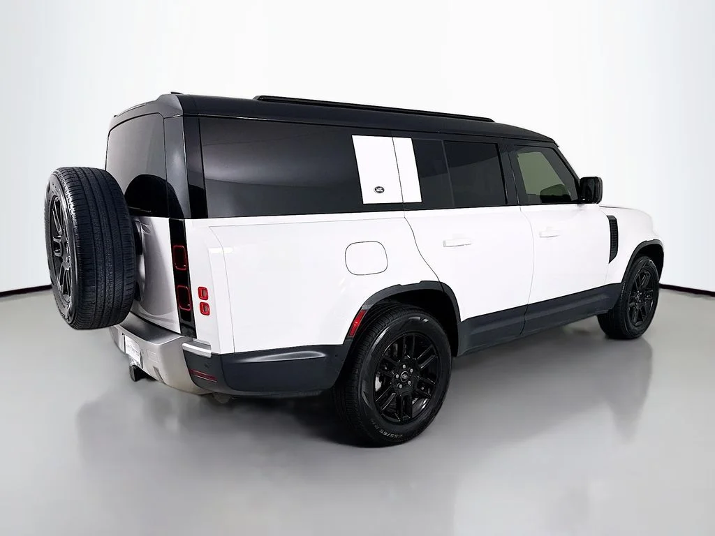 Certified Used 2024 Fuji White Land Rover S image 9