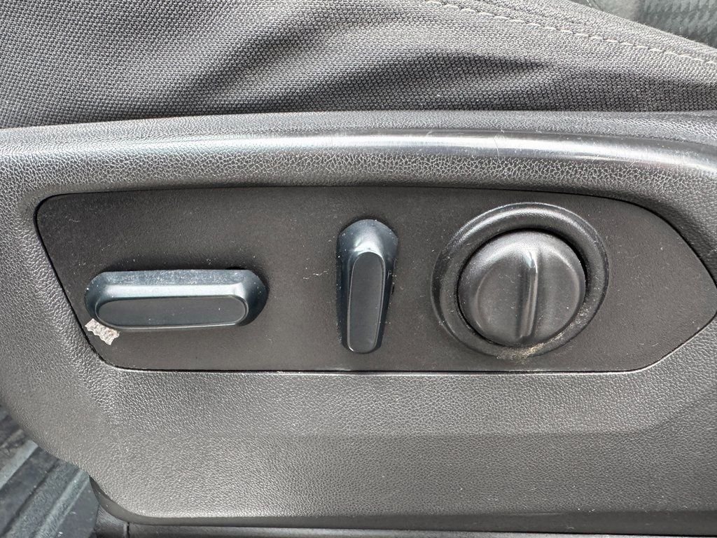 2022 Chevrolet Silverado 3500HD LT - Photo 33