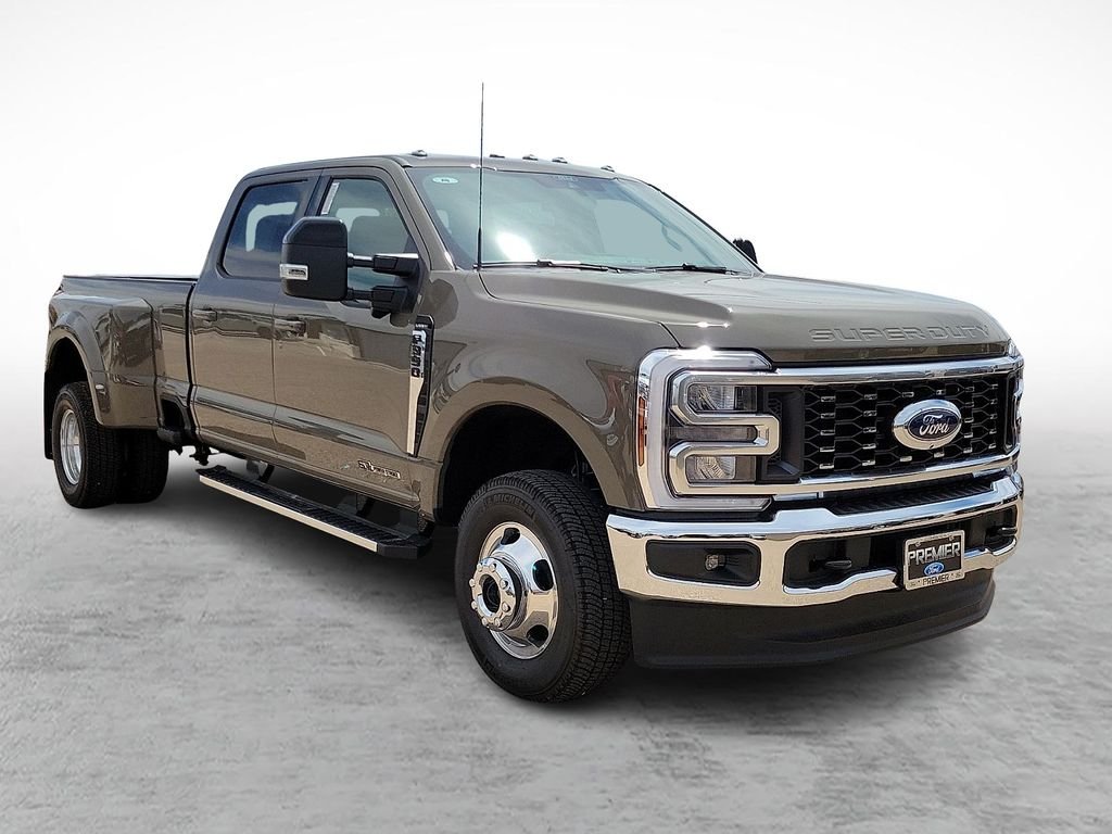 2026 Ford F-350sd F-350® Lariat®