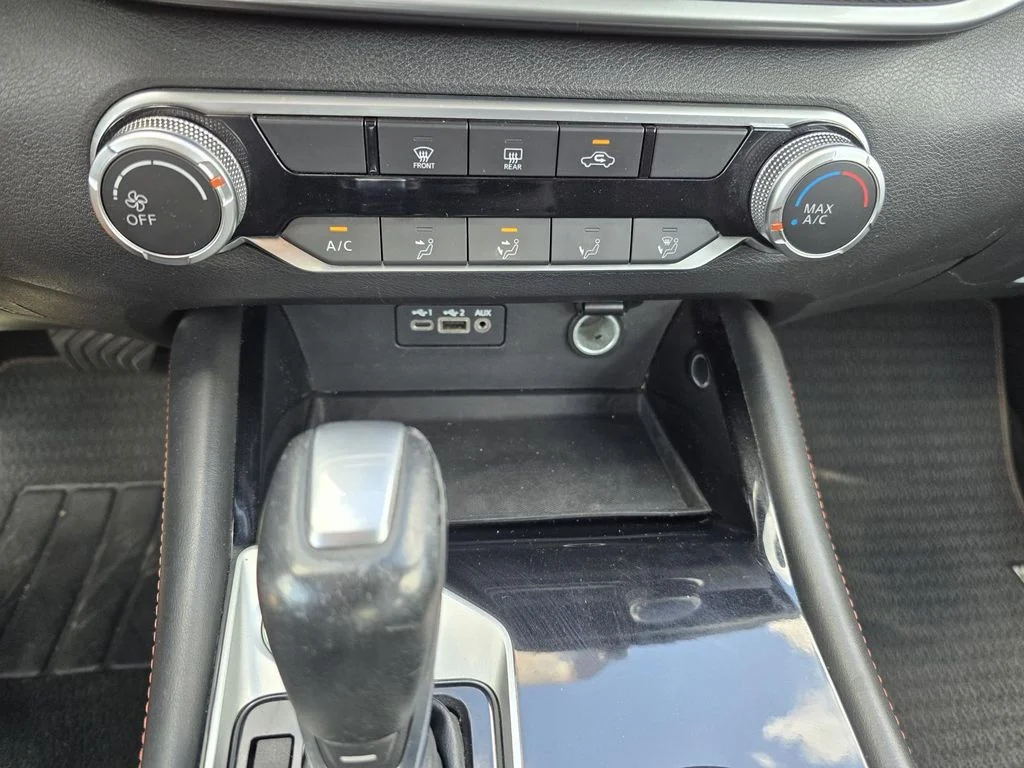 Used 2023 Pearl White Tricoat Nissan 2.5 SR image 15