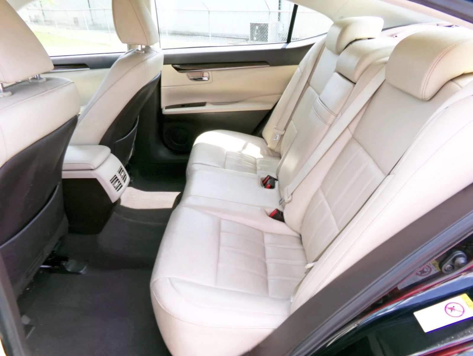 Used 2017 Caviar Lexus ES 350 image 13