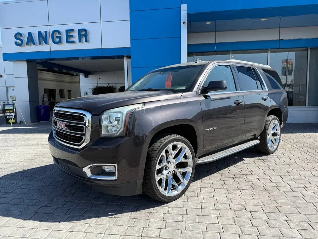 Used 2015 IRIDIUM METALLIC GMC SLE image 4