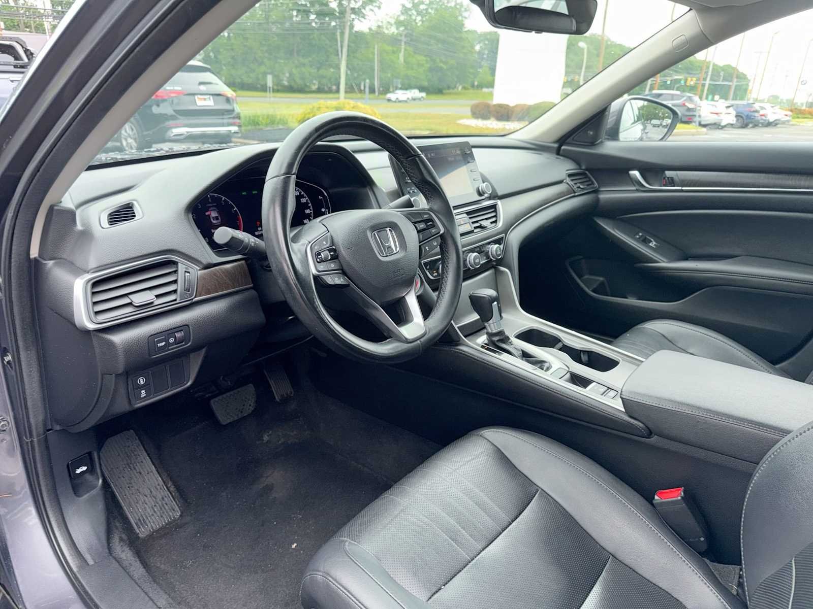 2019 Honda Accord EX-L - Photo 10