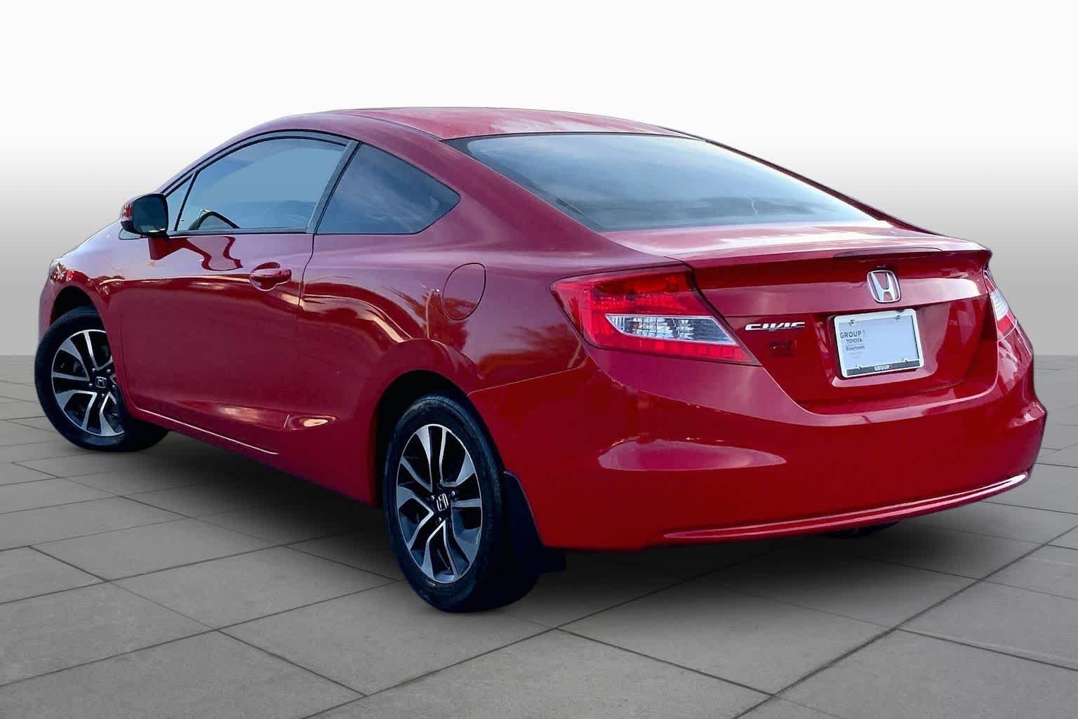 Used 2013 Rallye Red Honda EX image 11