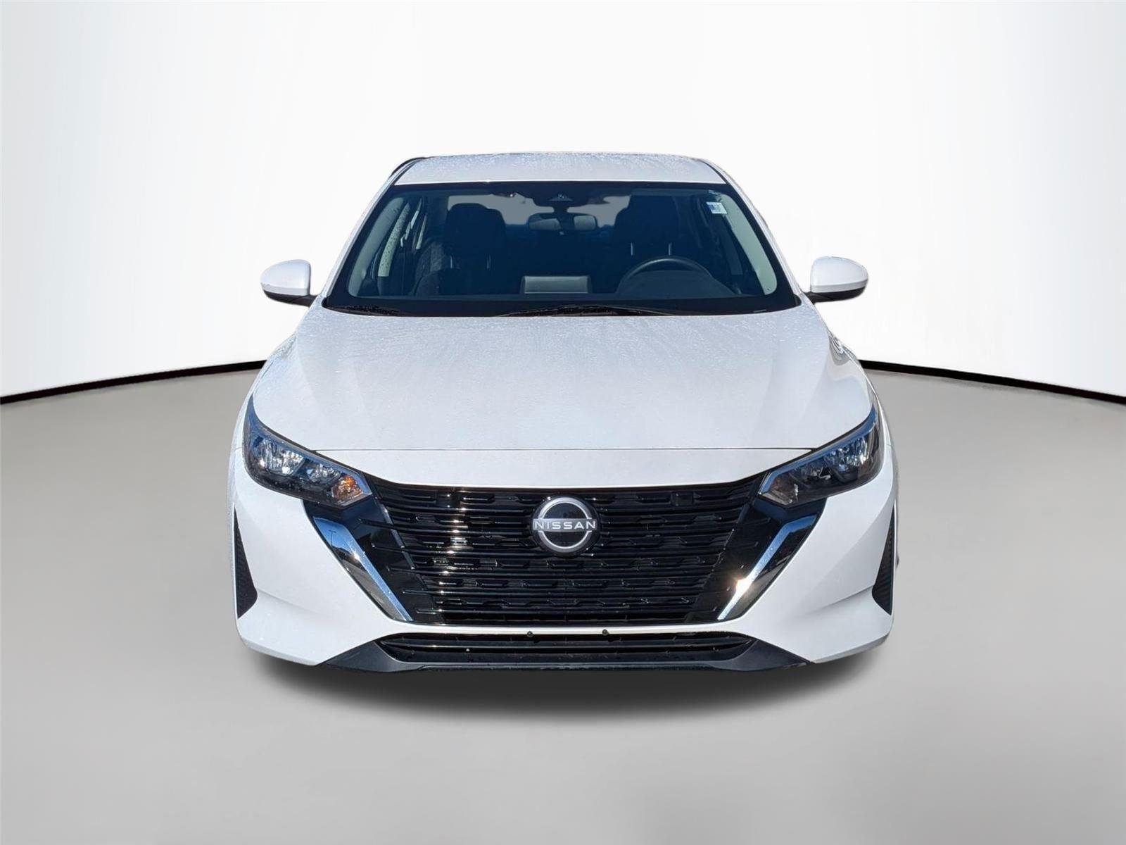 Used 2024 Aspen White Tricoat Nissan SV image 2