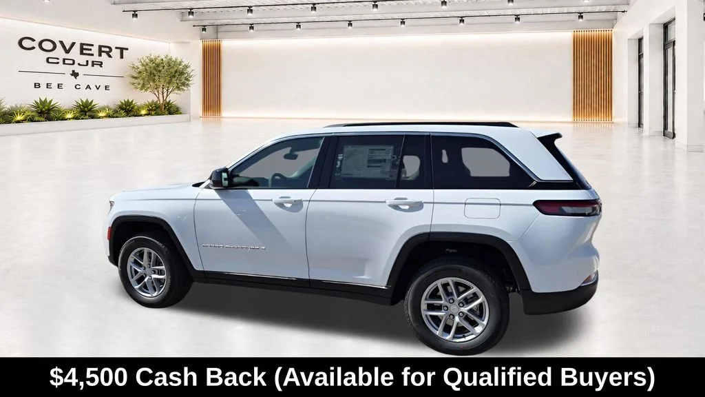 New 2026 Bright White Clear-Coat Exterior Paint Jeep Laredo X image 8