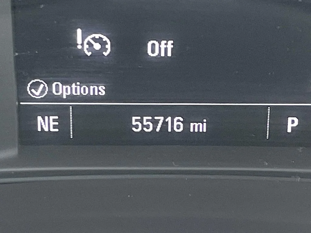 Used 2020 White Chevrolet LS image 21