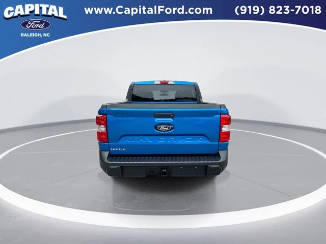 Used 2025 Blue Ford XLT image 7