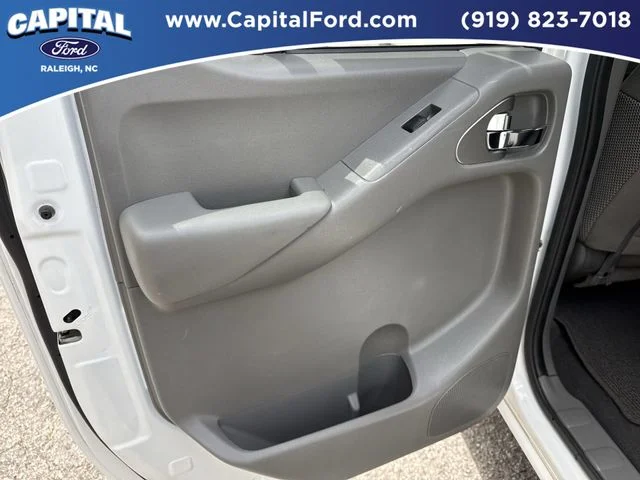 Used 2019 White Nissan SV image 17