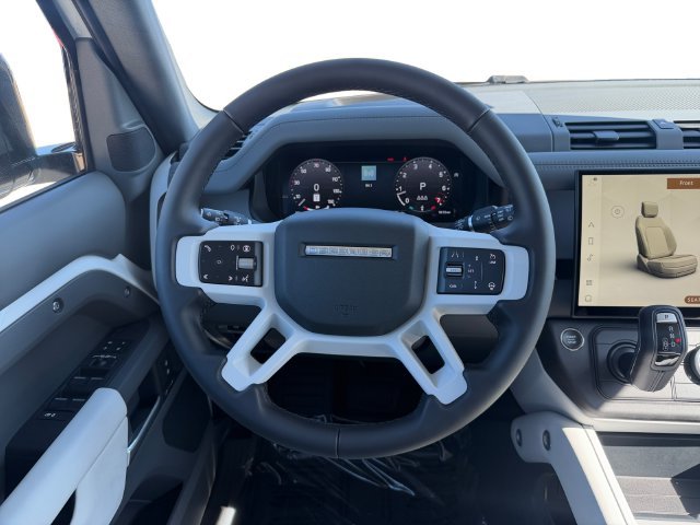 New 2026 Fuji White Land Rover S image 13