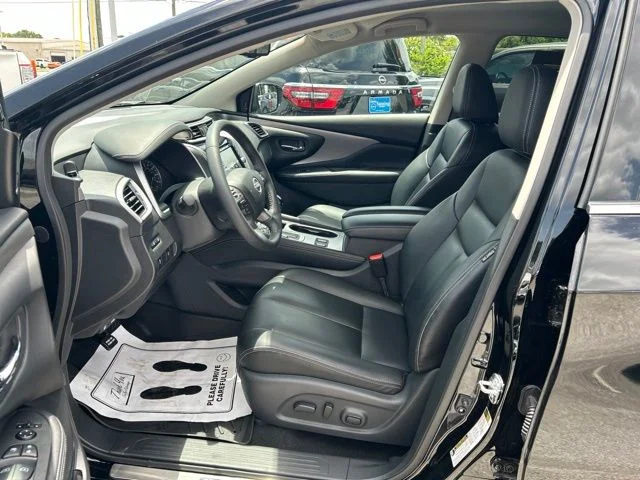 Used 2023 Black Nissan SV image 21