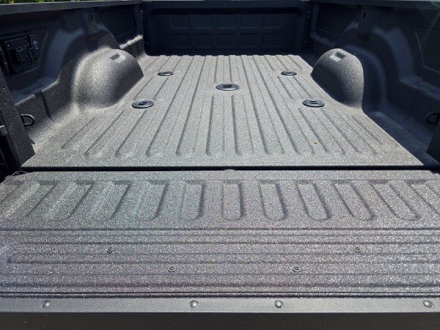 New 2026 Granite Crystal Metallic Clear-Coat Exterior Paint RAM Big Horn image 37
