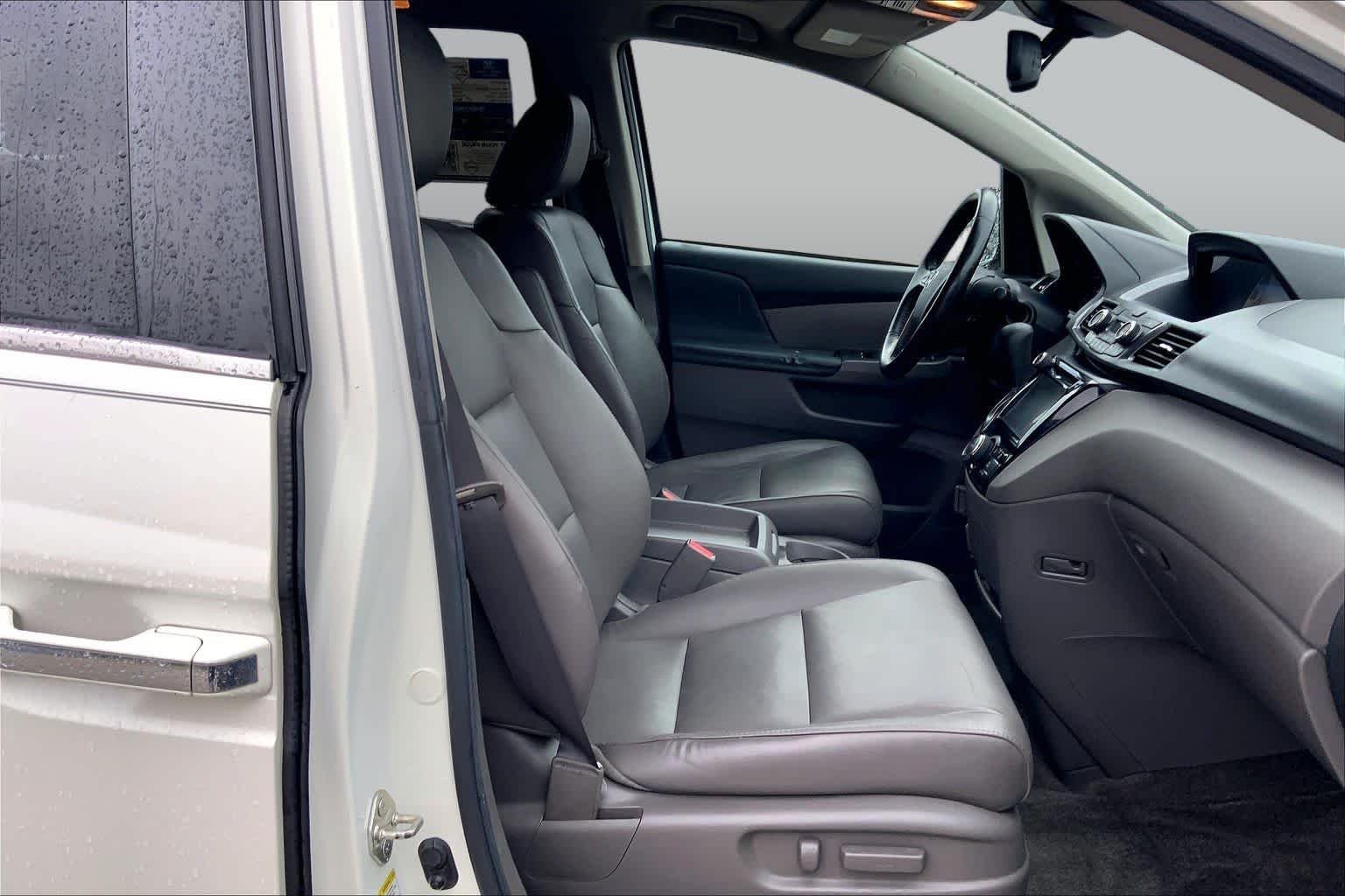 Used 2014 White Diamond Pearl Honda EX-L image 7