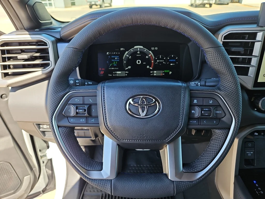 New 2026 Wind Chill Pear Toyota Limited image 8