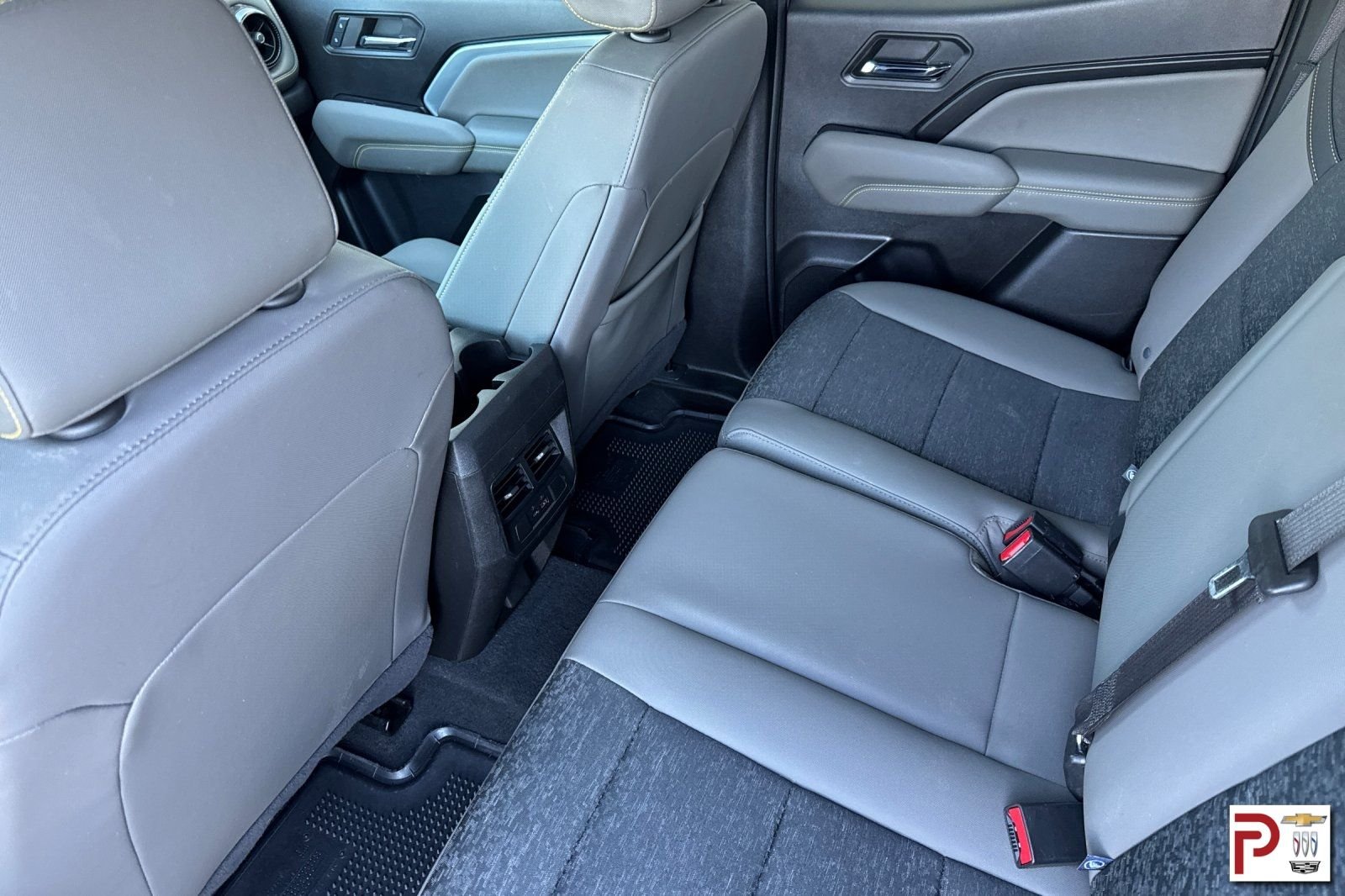 Used 2024 White Chevrolet ZR2 image 13