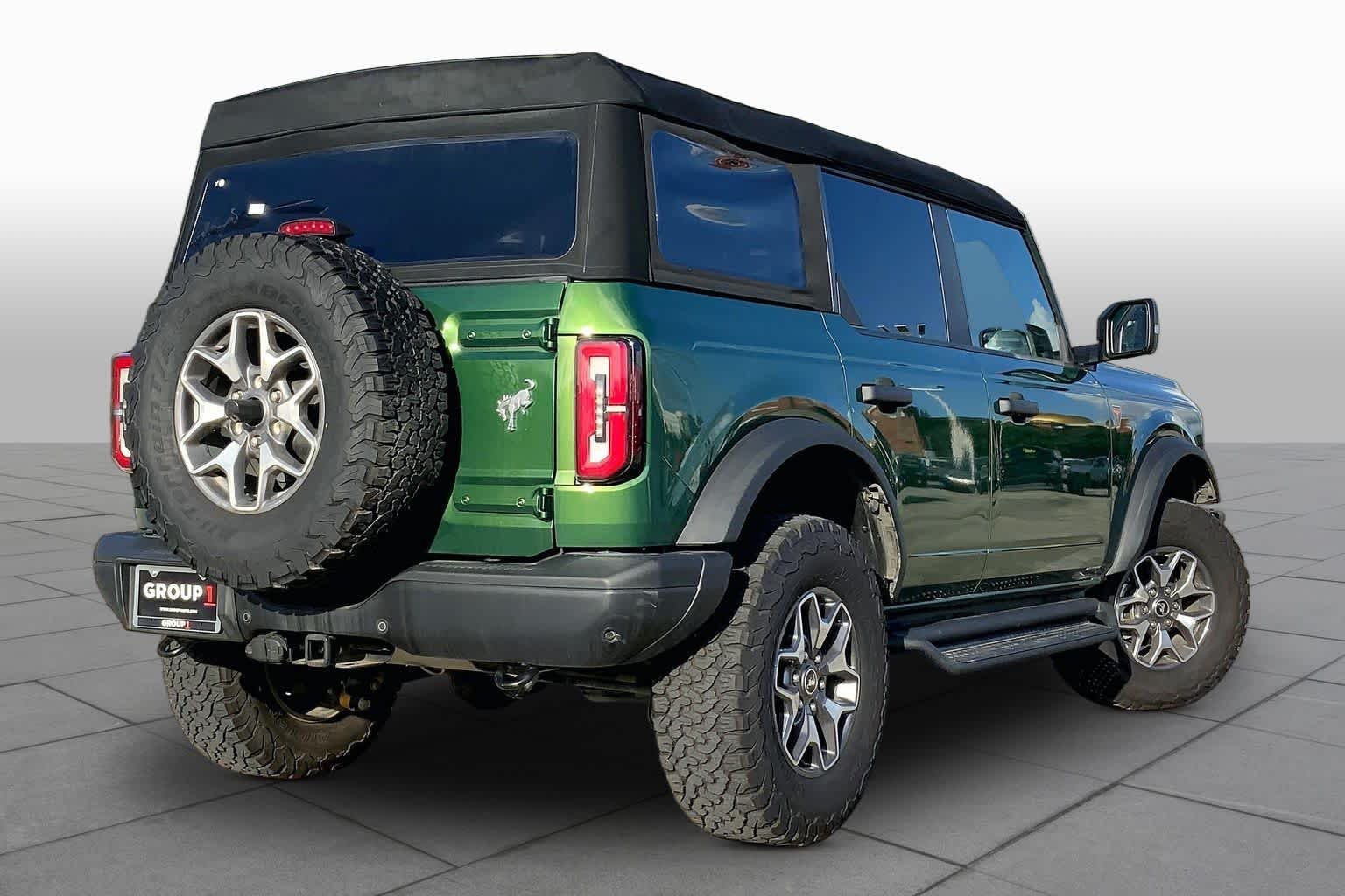 Used 2024 Eruption Green Metallic Ford Badlands image 30