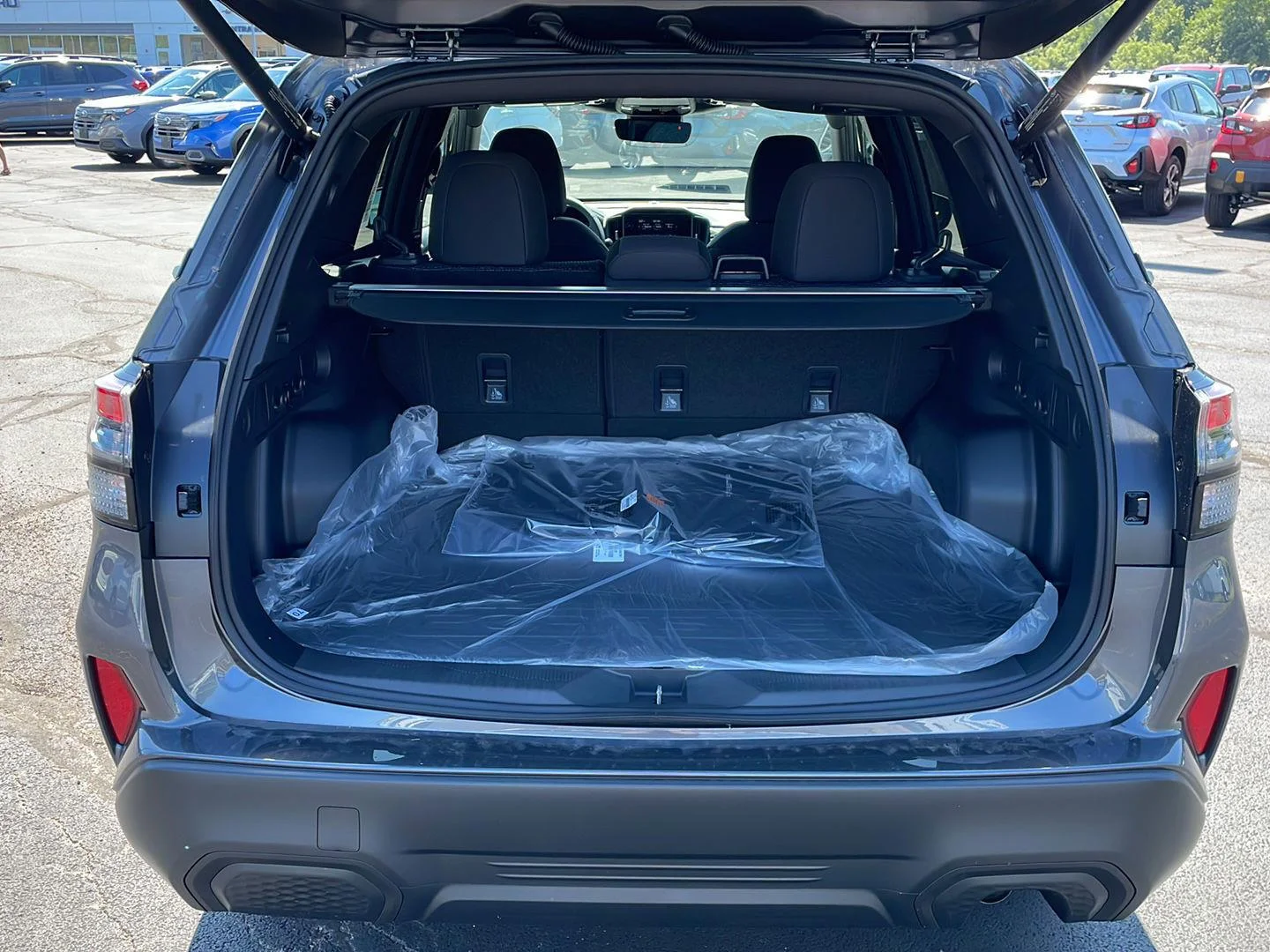New 2026 Magnetite Gray Metallic Subaru Premium image 28