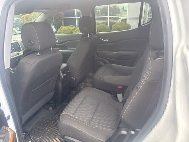 Used 2023 White GMC SLE image 18