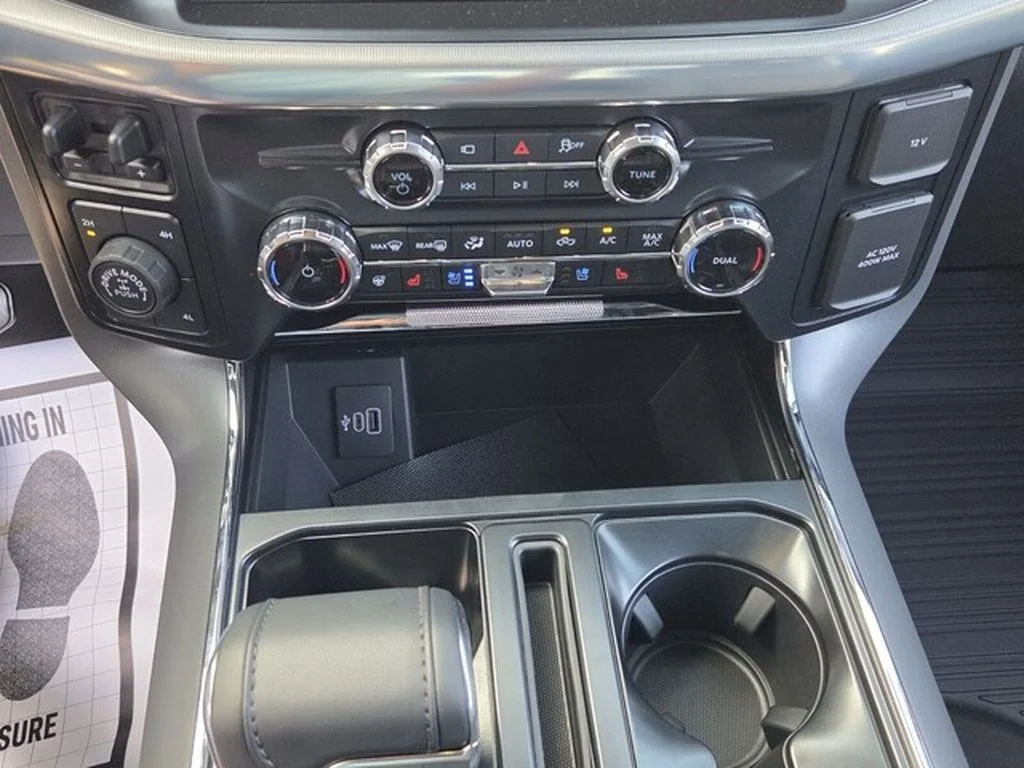 New 2026 Carbonized Gray Metallic Ford Lariat® image 20