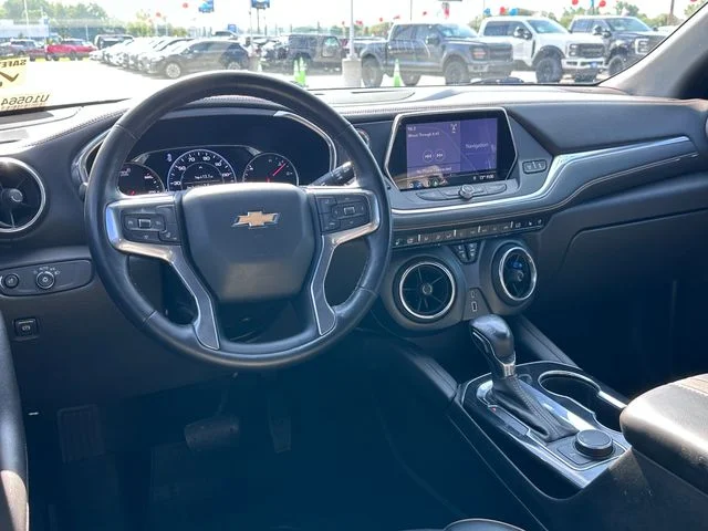 Certified Used 2019 Dark Gray Chevrolet Premier image 10