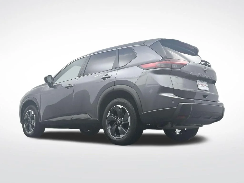 Used 2025 Gray Nissan SV image 36