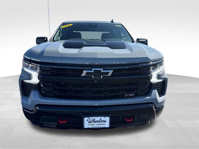 Used 2024 Slate Gray Metallic Chevrolet LT Trail Boss image 10