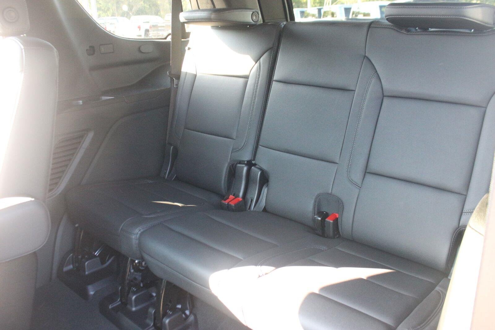 Used 2025 Black Chevrolet LT image 36