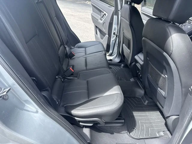 Used 2017  Land Rover HSE image 11