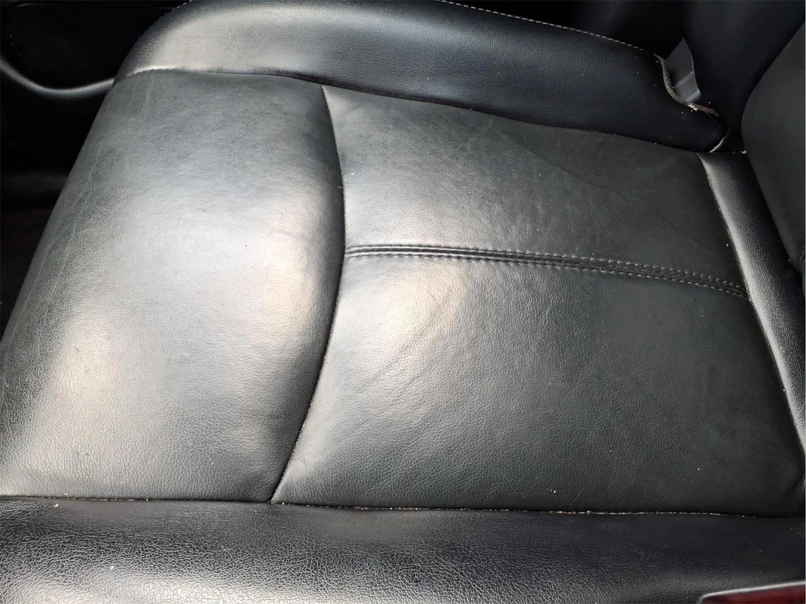 Used 2020 Magnetic Black Pearl Nissan SL image 26