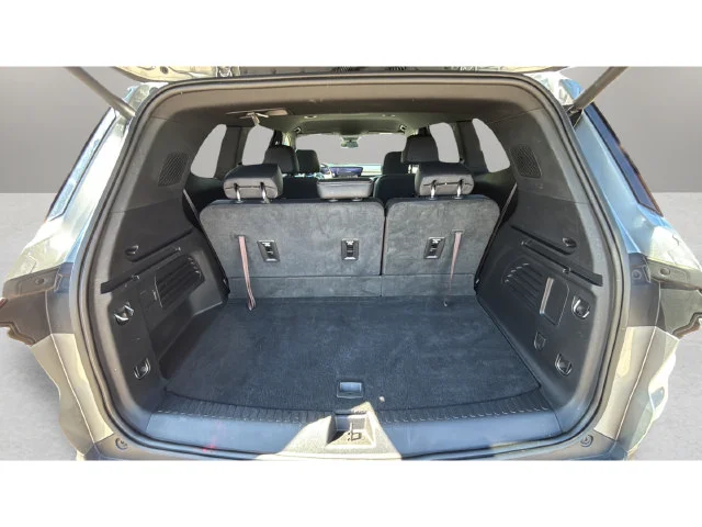 Used 2025 Gray Buick Preferred image 31