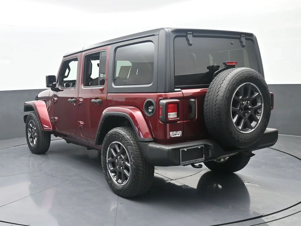 Used 2021 Snazzberry Pearlcoat Jeep Unlimited Sport S image 4
