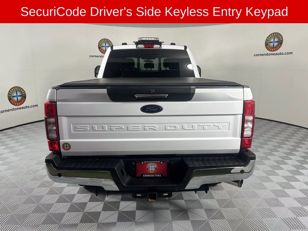 Used 2021 White Ford XLT image 17