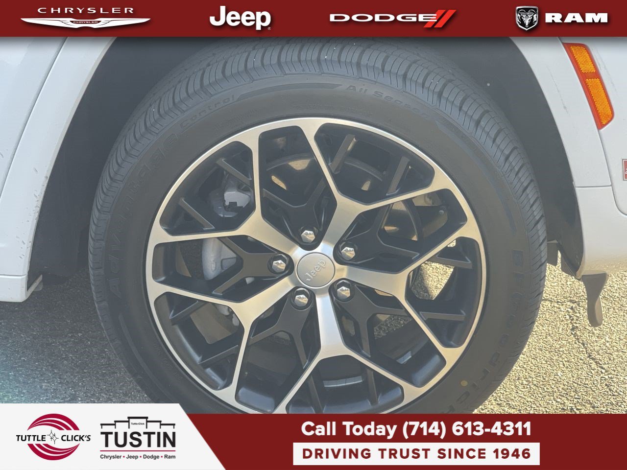Used 2023 Bright White Clearcoat Jeep Summit Reserve image 10