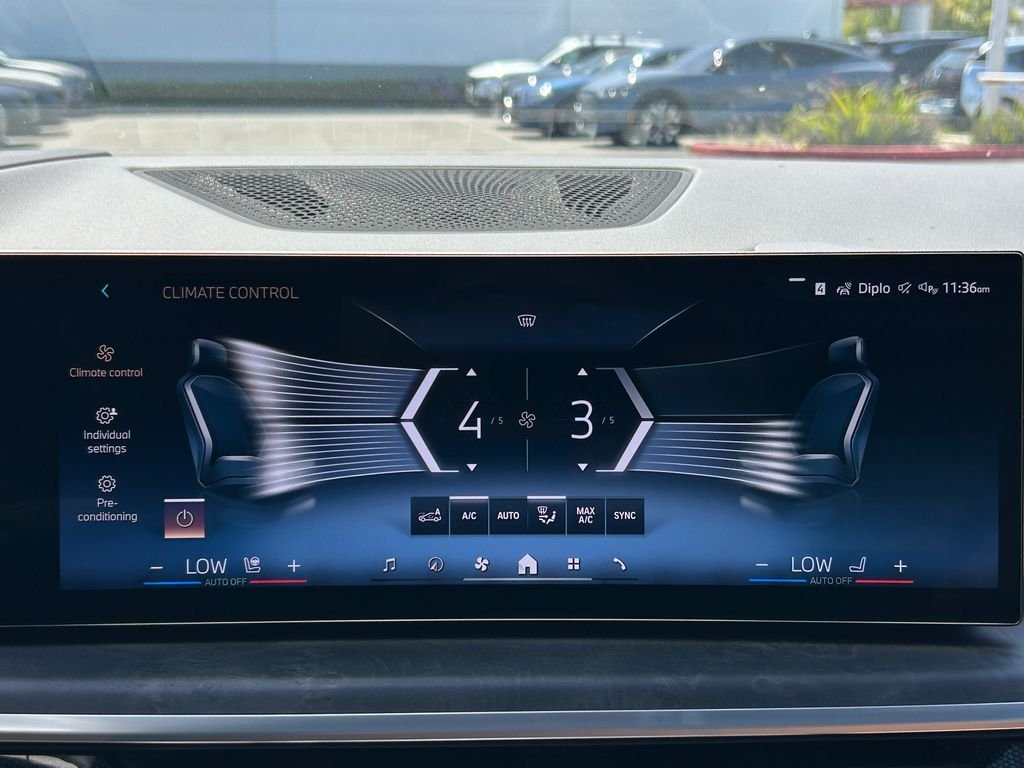New 2027 Tanzanite Blue II Metallic BMW xDrive40i image 24