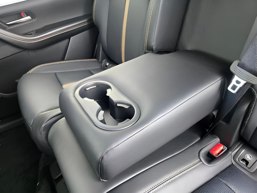 Used 2025 Rhodium White Premium Mazda Premium Plus Package image 23