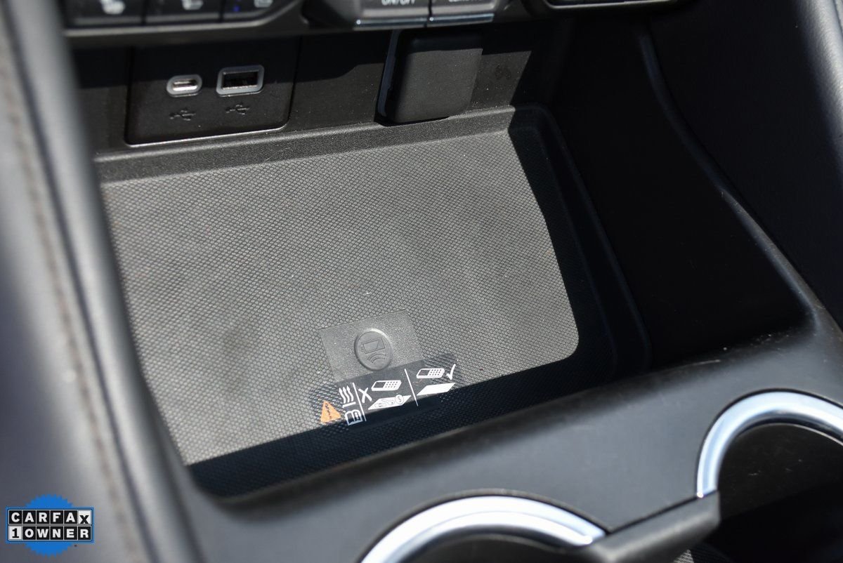 Used 2022 Black Chevrolet High Country image 17