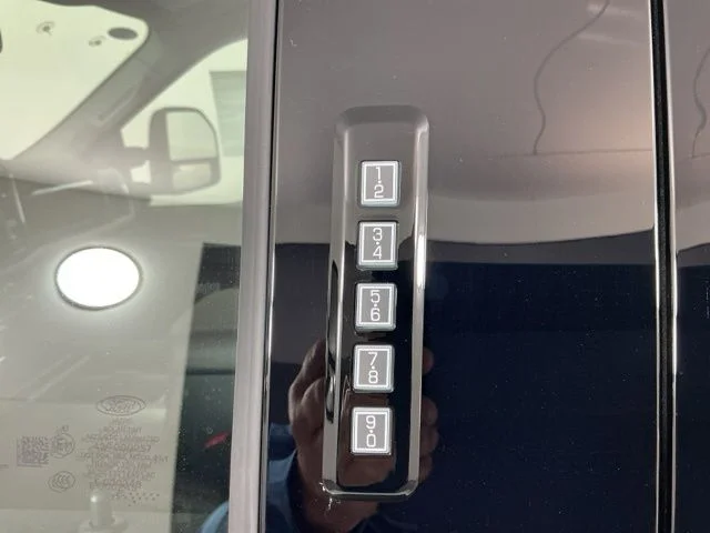 New 2026 star white Ford Lariat image 7