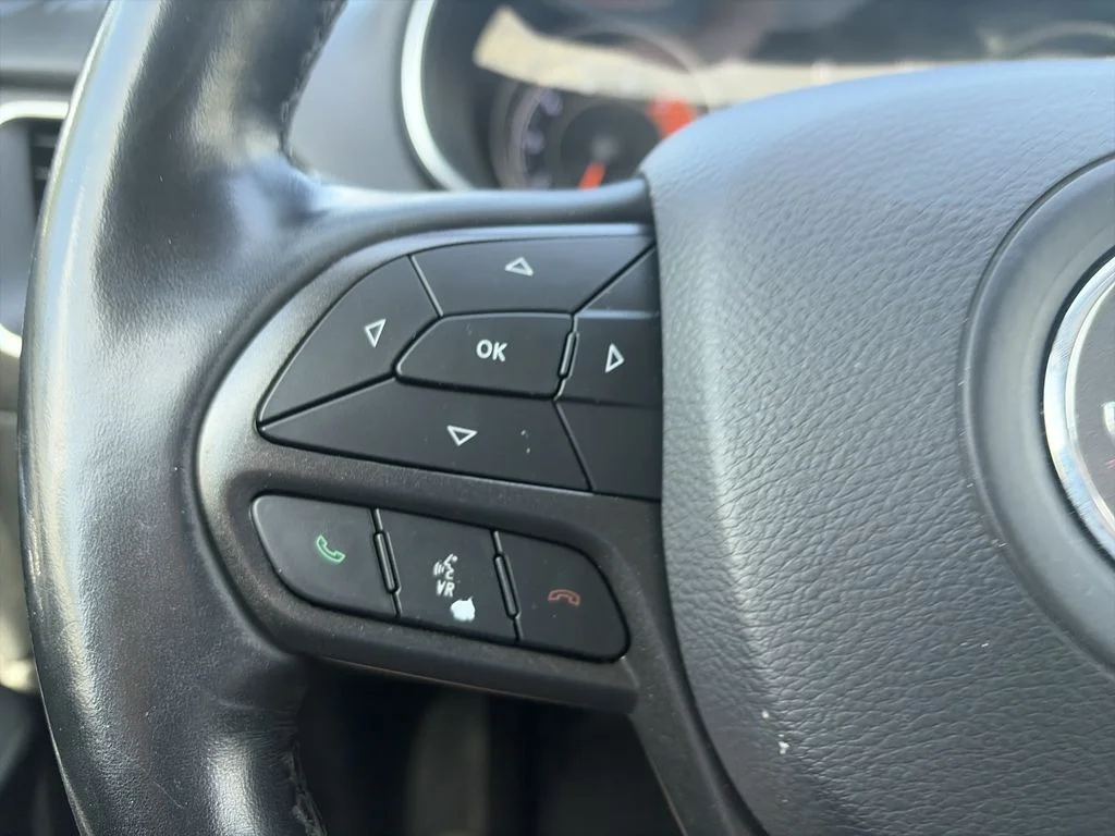 Used 2019 Gray Jeep Trailhawk image 22