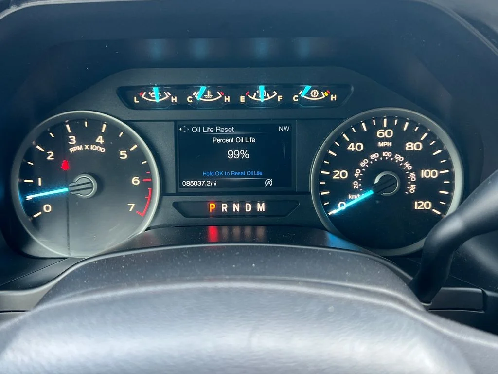 Used 2018 Black Ford XLT image 17