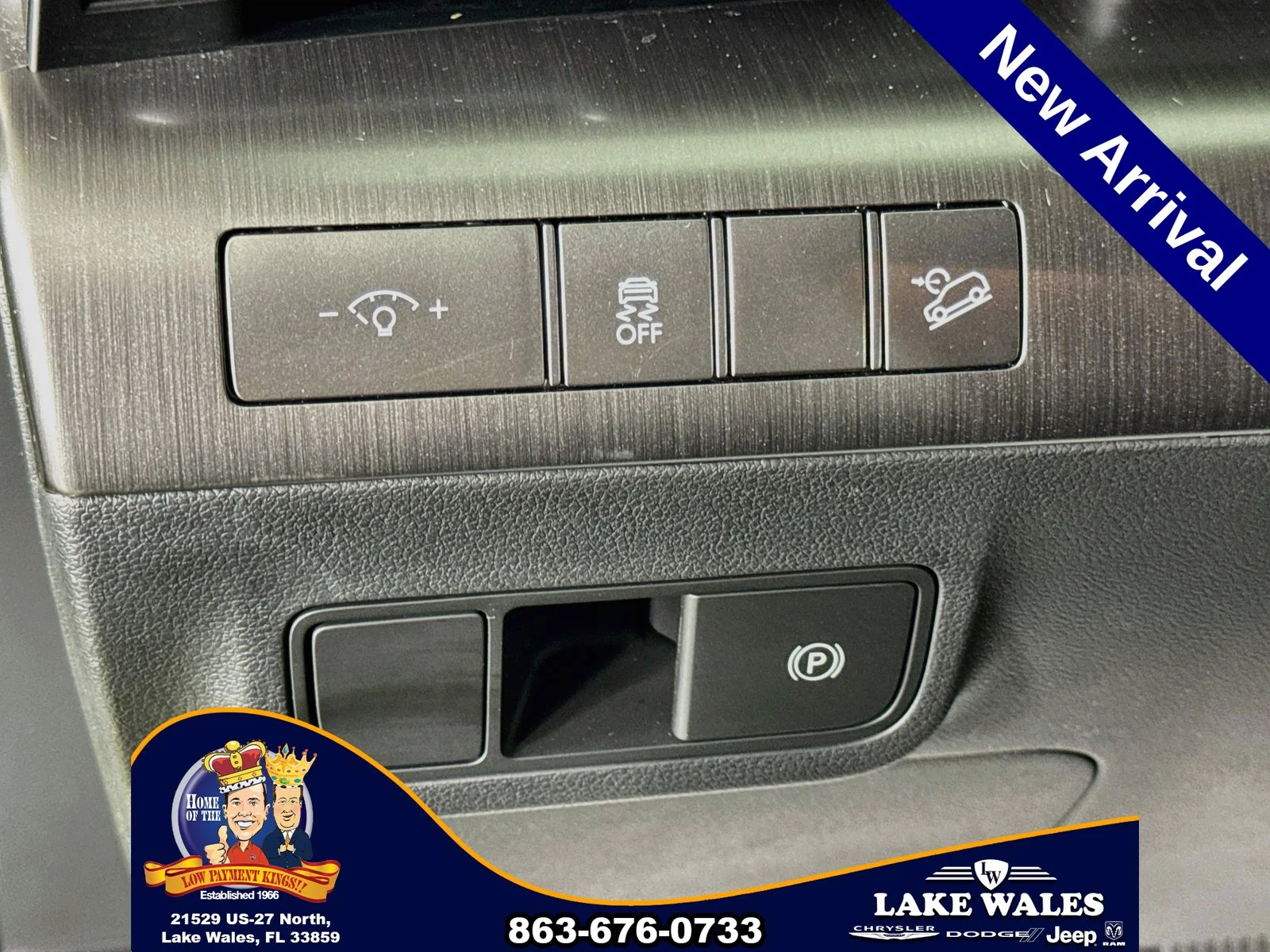 Certified Used 2025 Yellow Hyundai SEL image 10