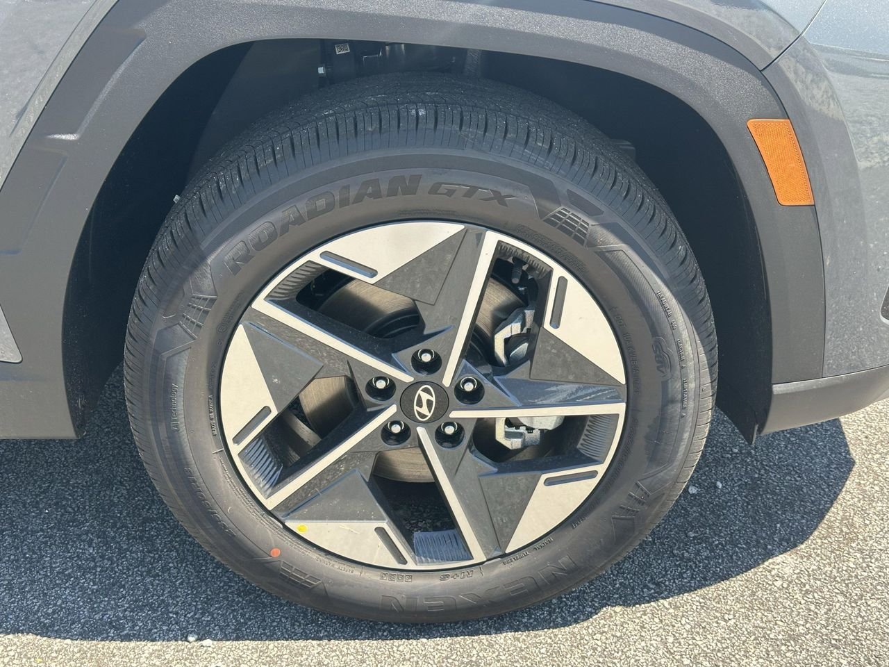 New 2026 Ecotronic Gray Hyundai SEL image 12