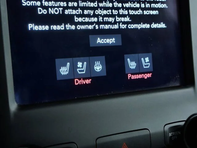 Used 2019 Black Ram Laramie image 23
