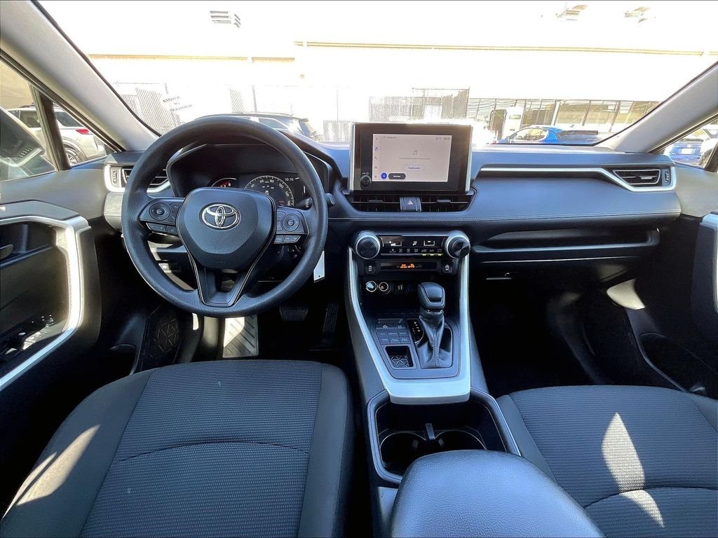 Used 2025 Silver Toyota LE image 21