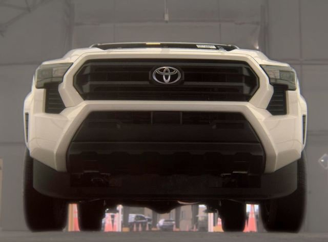 Used 2025 White Toyota SR image 7